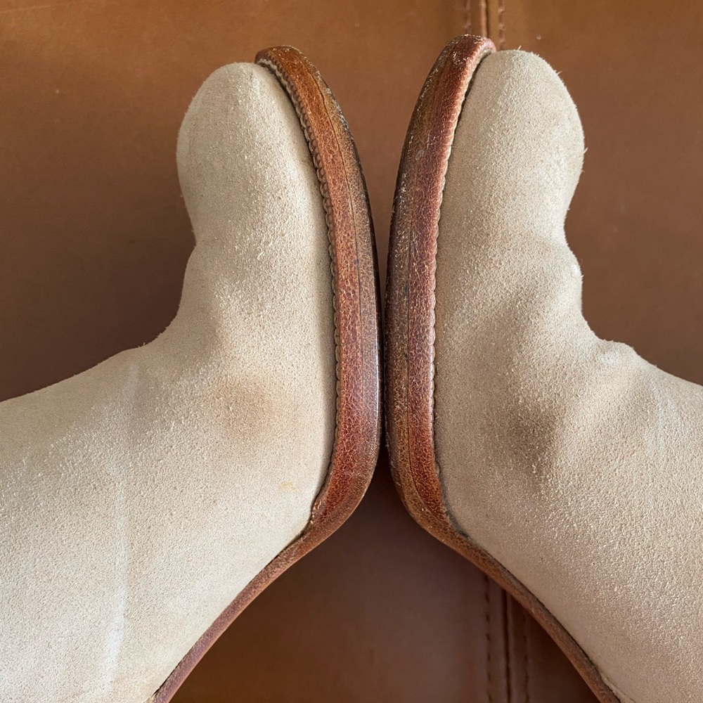 Louis Vuitton Safari Suede Booties - Picture 8 of 14
